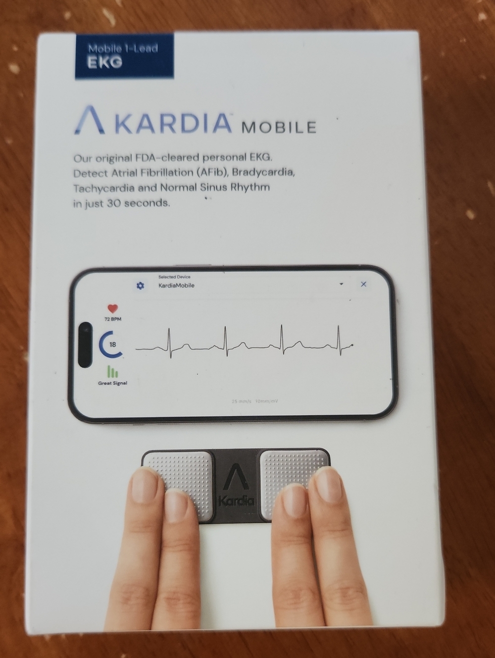 Mobile Personal EKG Heart Rhythm Analysis In 30 Seconds On Phone